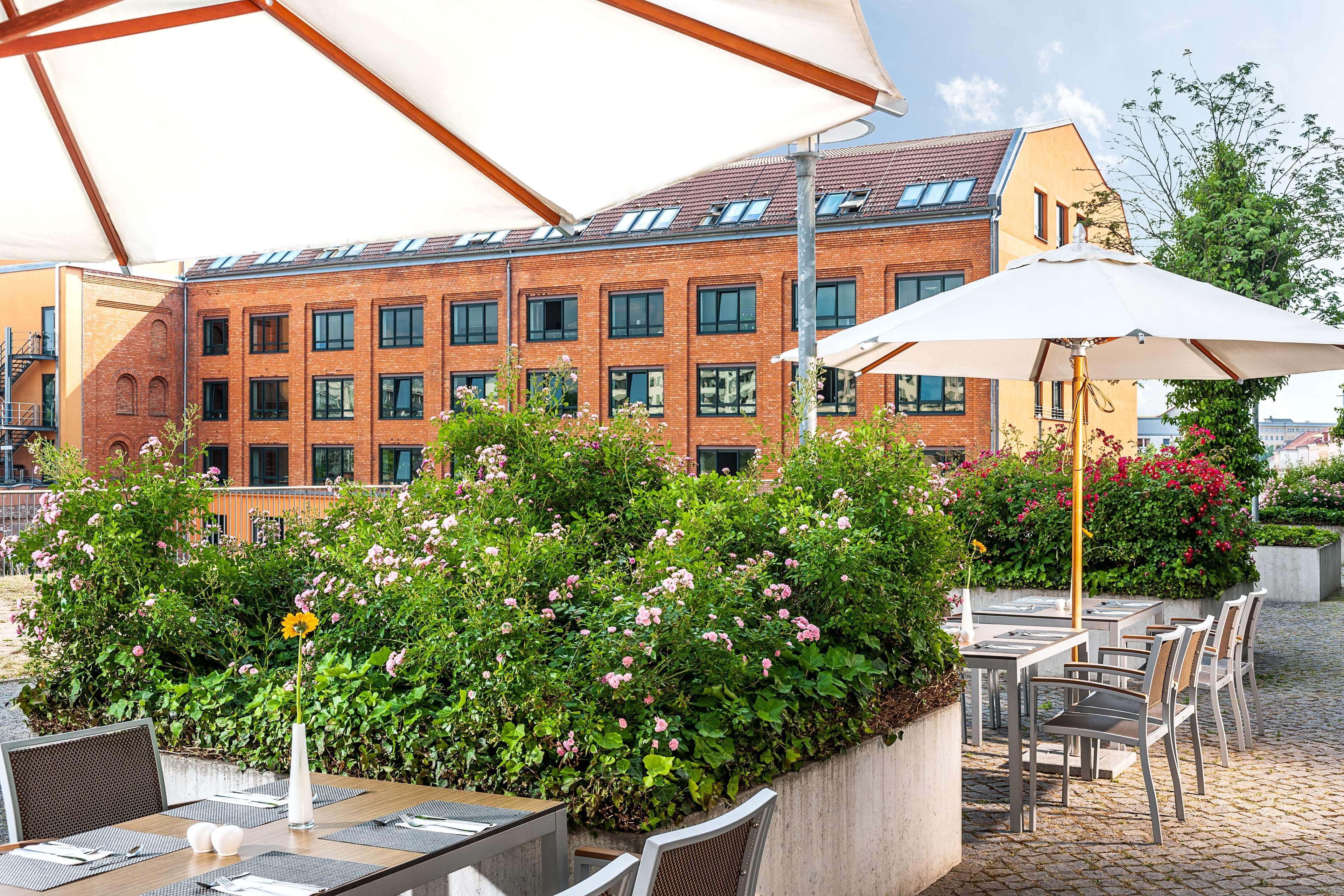 Nh Berlin Alexanderplatz Hotel Екстериор снимка