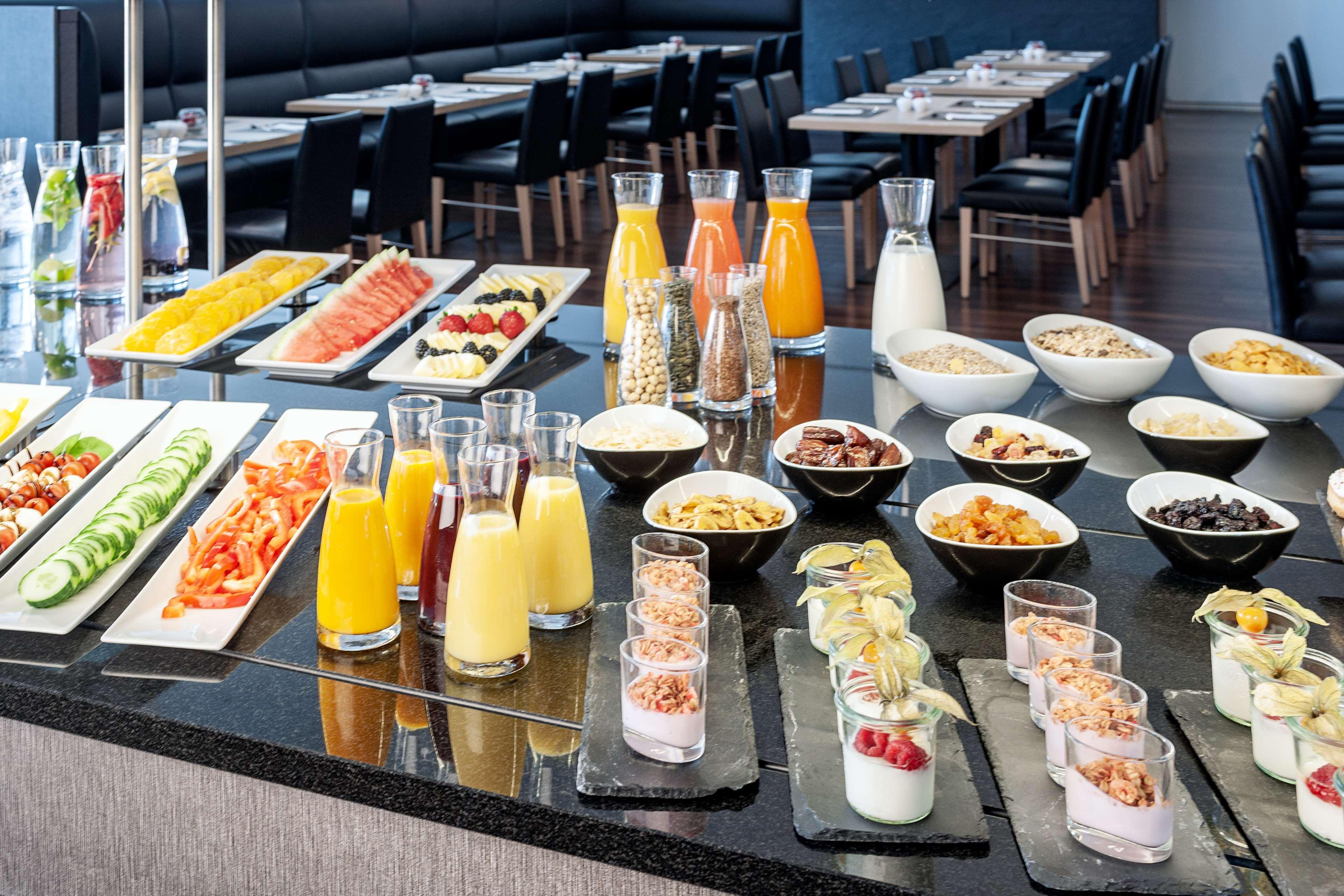 Nh Berlin Alexanderplatz Hotel Екстериор снимка