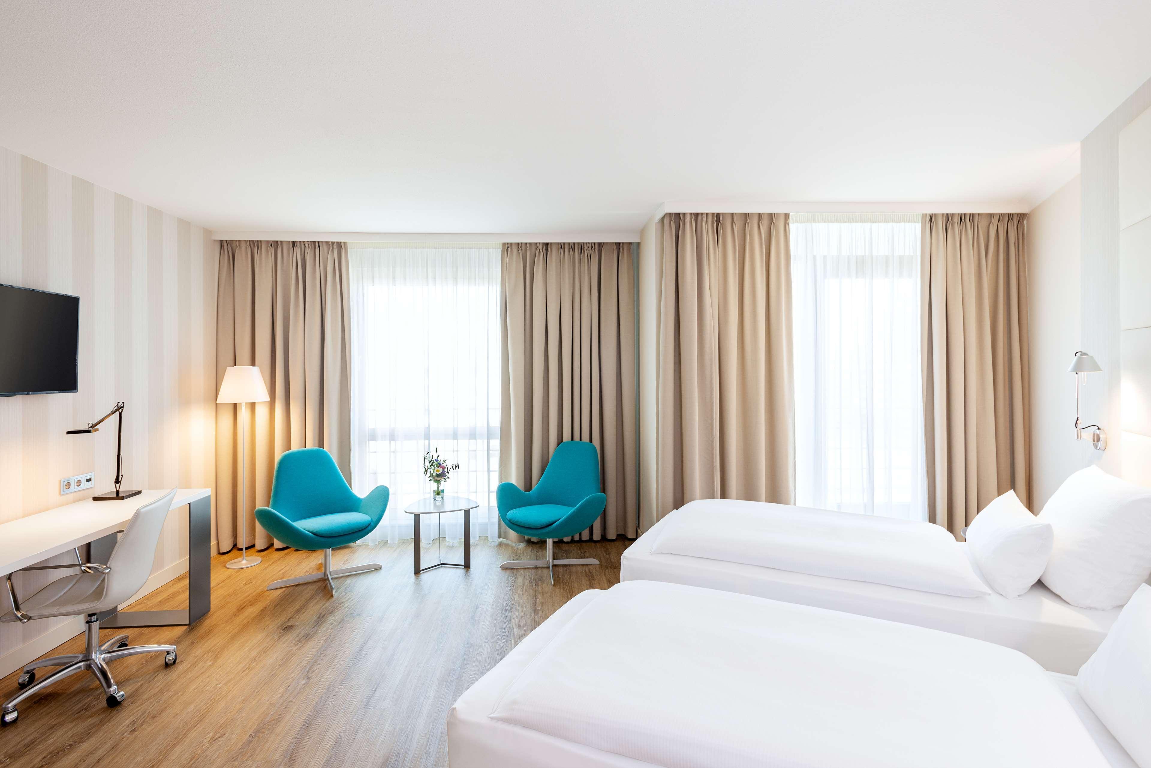 Nh Berlin Alexanderplatz Hotel Екстериор снимка