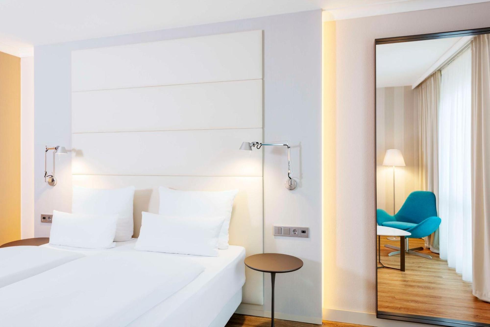 Nh Berlin Alexanderplatz Hotel Екстериор снимка
