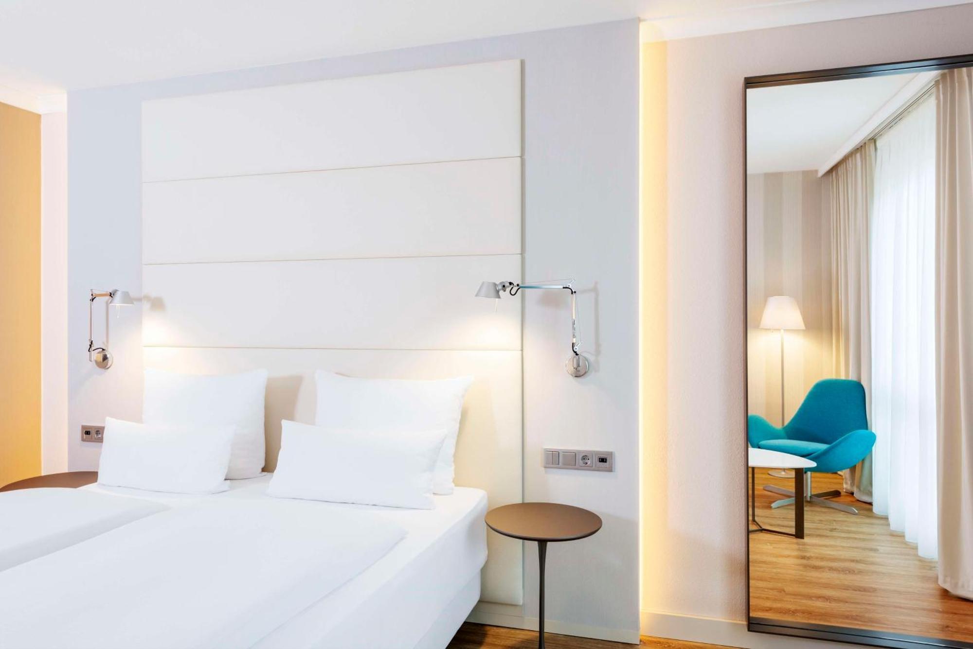 Nh Berlin Alexanderplatz Hotel Екстериор снимка