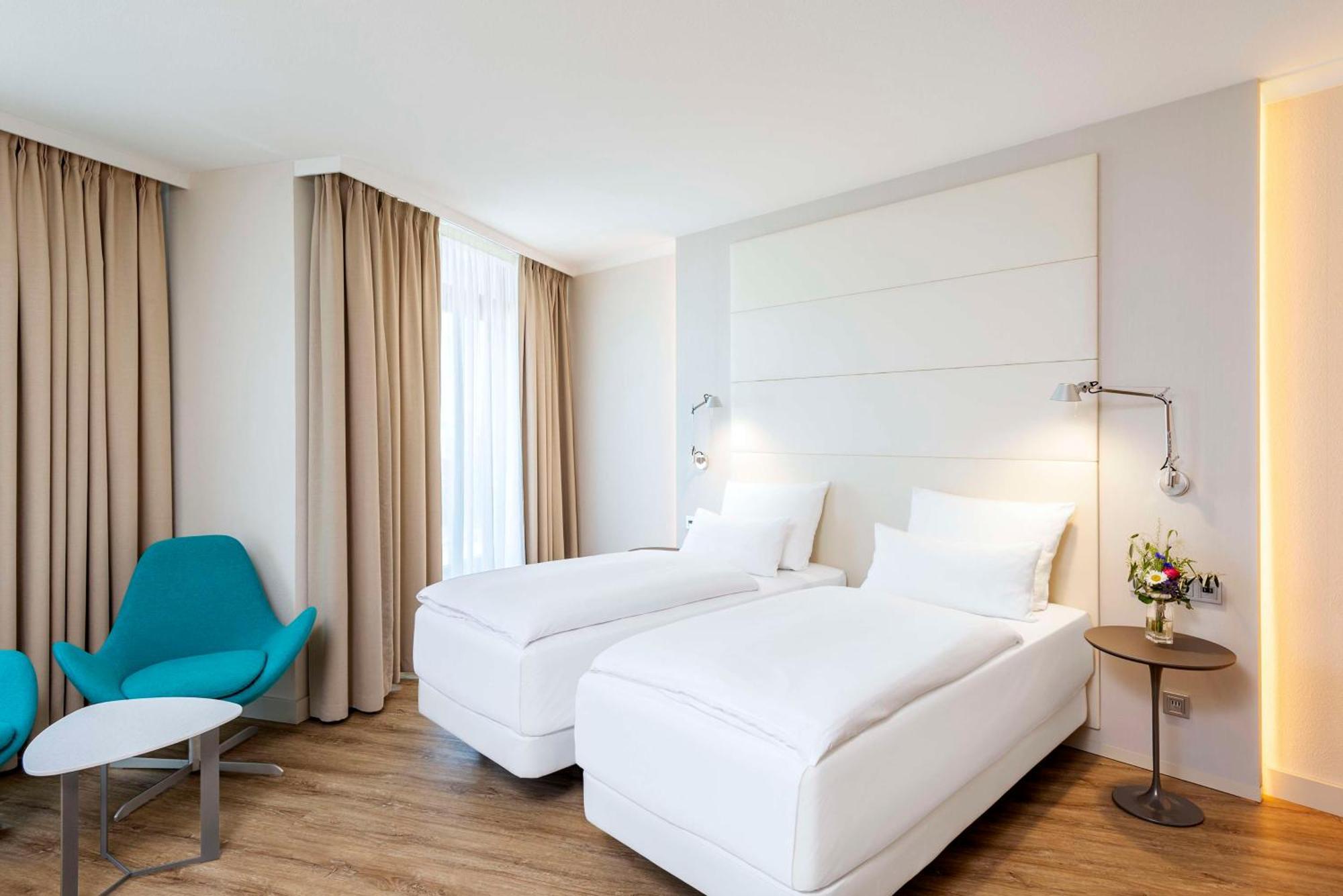 Nh Berlin Alexanderplatz Hotel Екстериор снимка